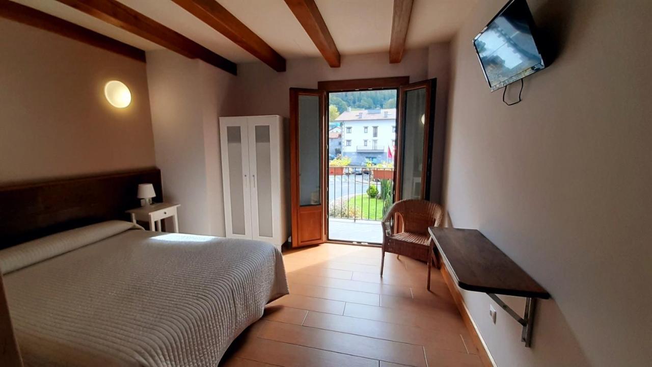 Hostal-Cicloturismo Lopenea เลทา ภายนอก รูปภาพ