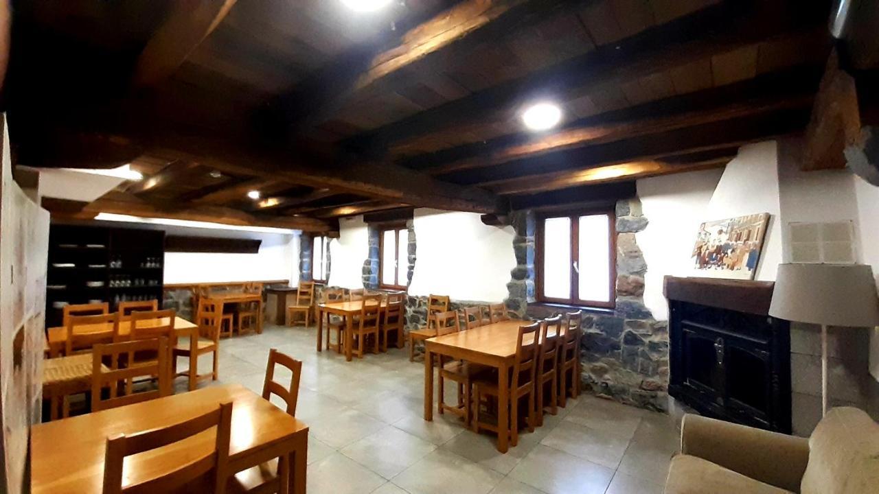 Hostal-Cicloturismo Lopenea เลทา ภายนอก รูปภาพ