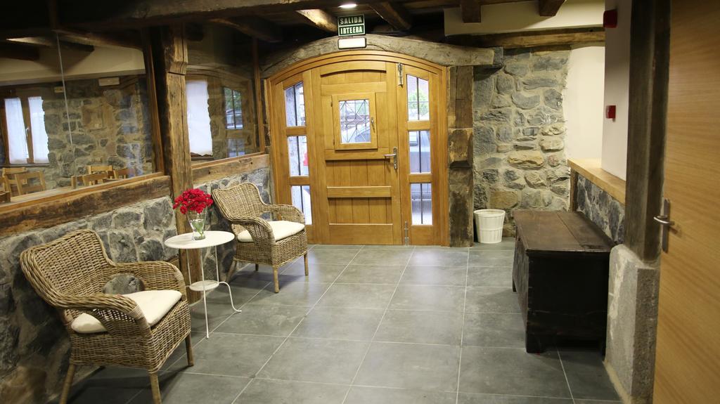 Hostal-Cicloturismo Lopenea เลทา ภายนอก รูปภาพ